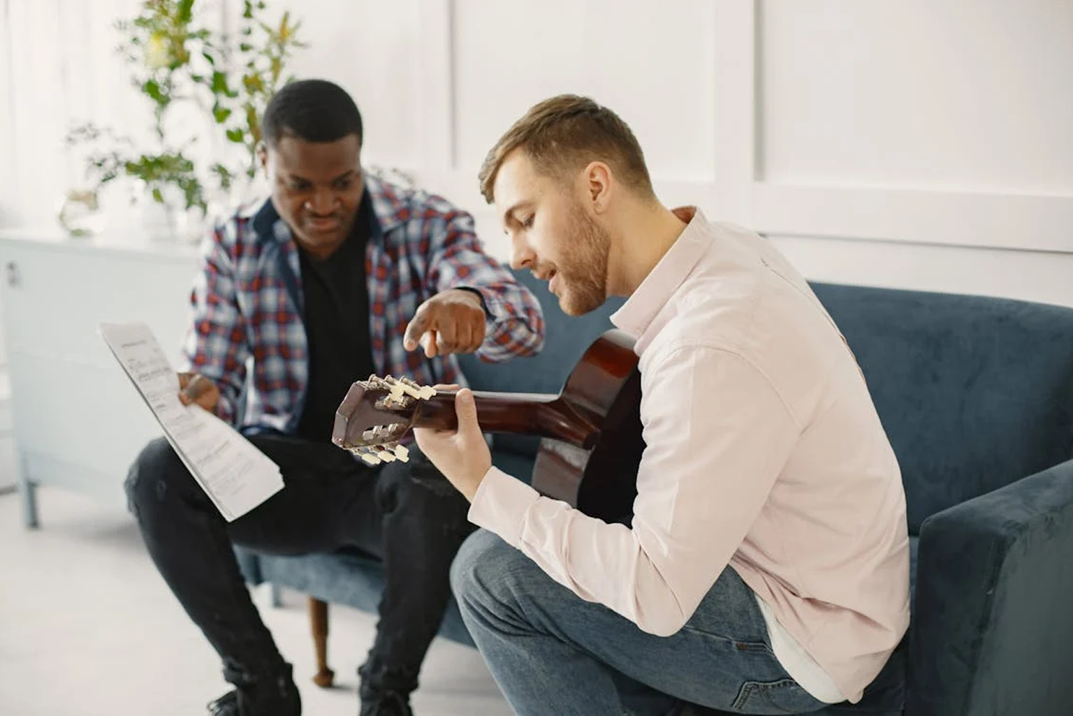 What to Look for in Guitar Classes in Dombivli East - Join The Place